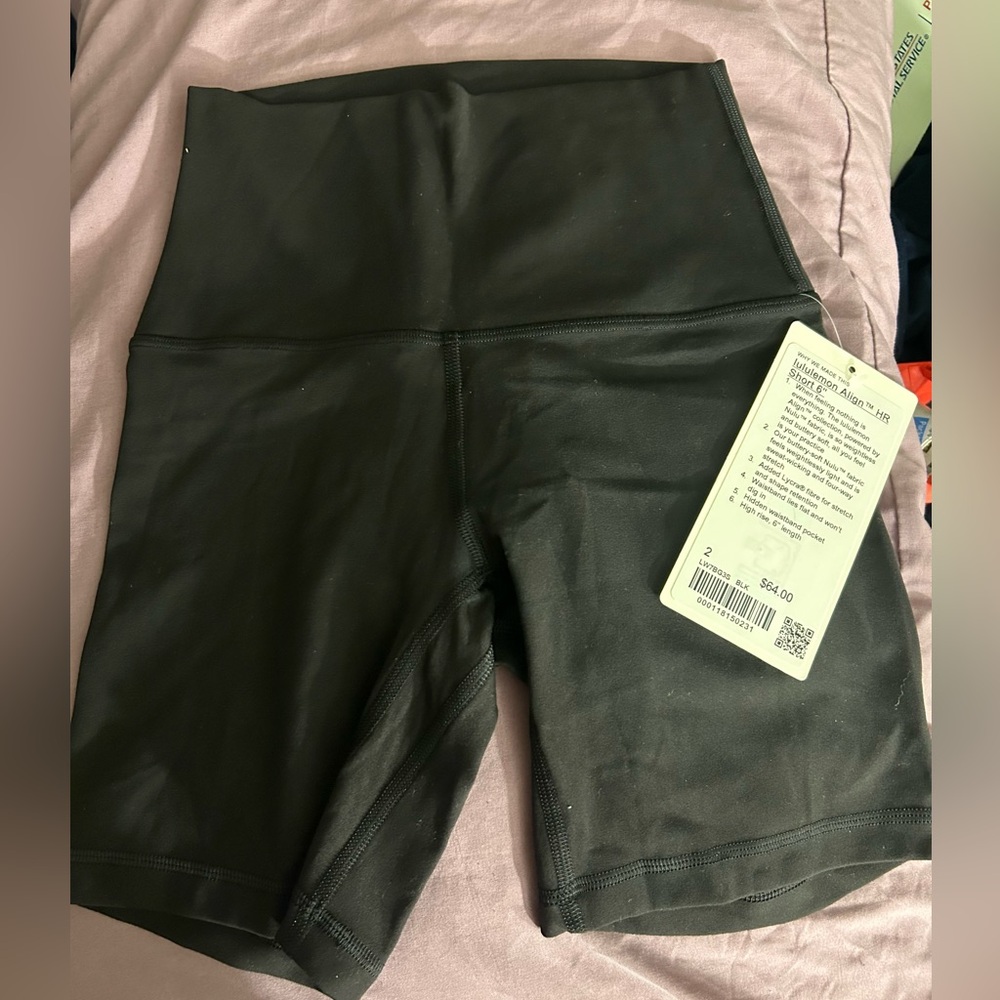 Lululemon size 2 align HR shorts 6”